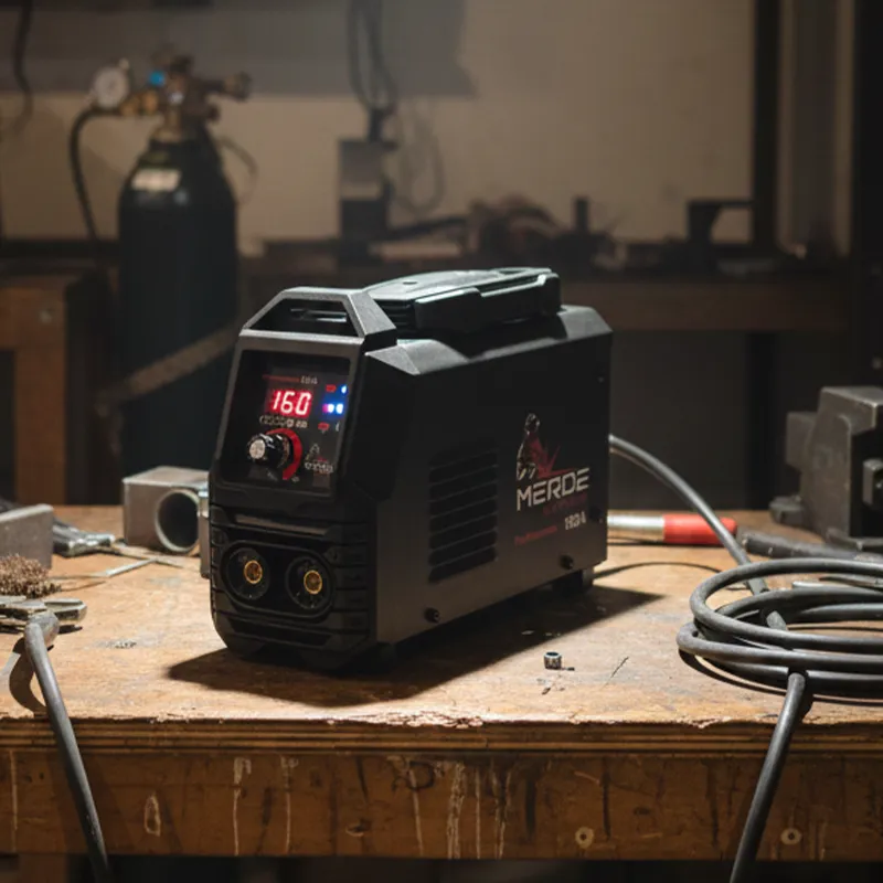 MERDE Merde MMA 160A Performance Serisi Dijital Göstergeli Inverter Kaynak Makinesi (Ev Tipi Portatif)