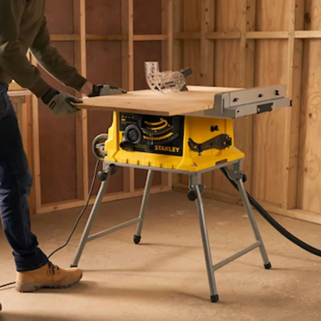 Stanley SST1800 1800W 254mm Profesyonel Tezgah Testere (Tekerlekli Standlı)